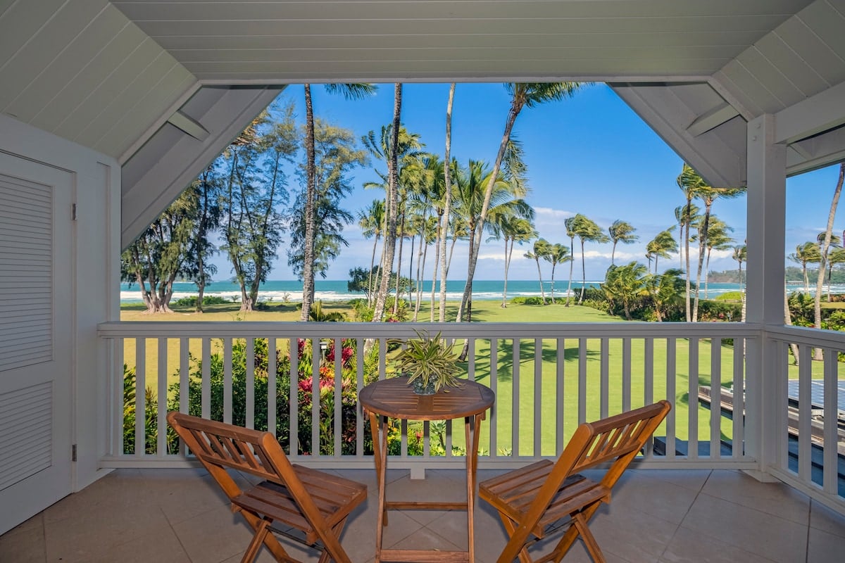 Oceanfront Dolphin House Hanalei image 17