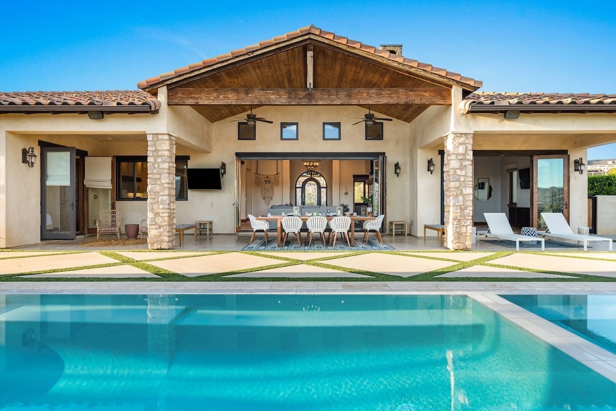 Residence image 3