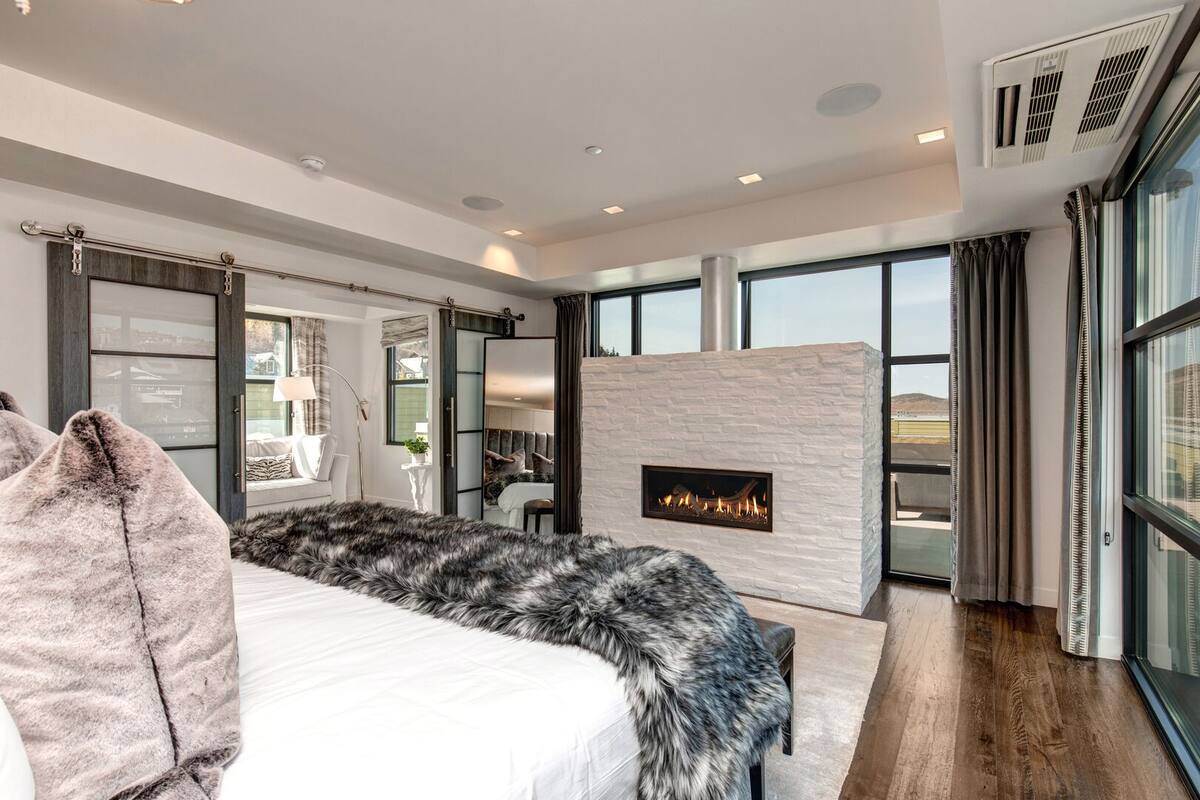 Residence image 2