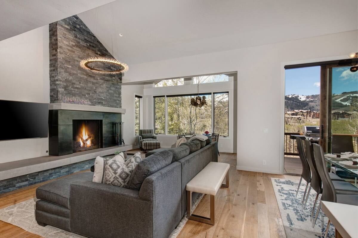 Residence image 1