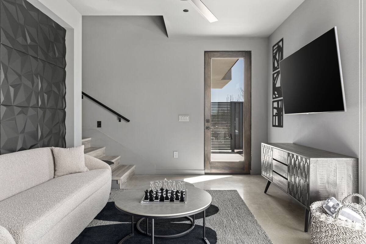 Residence image 5