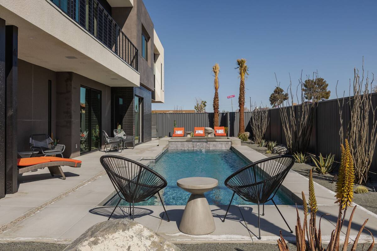 Residence image 6