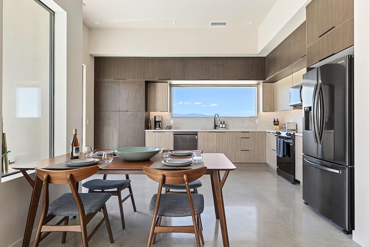 Residence image 2