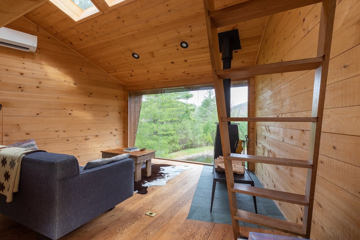 Willow Treehouse - secluded, unique, romantic image 29