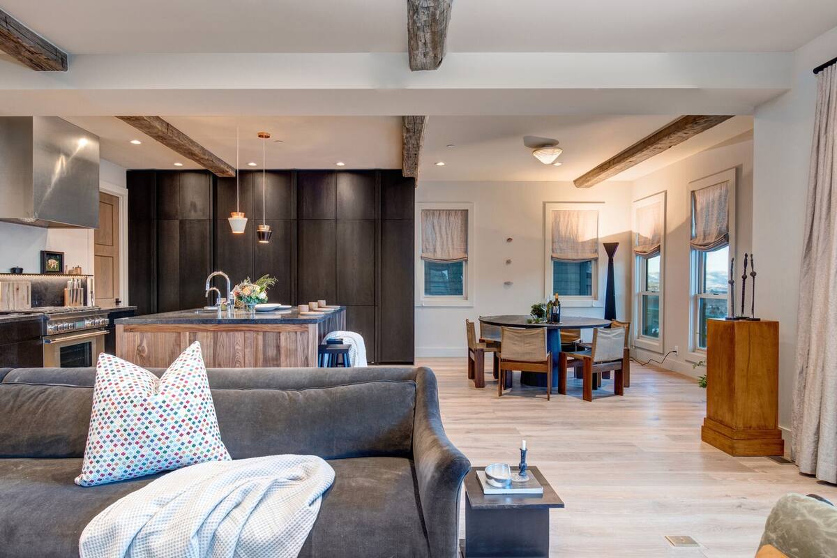 Residence image 4
