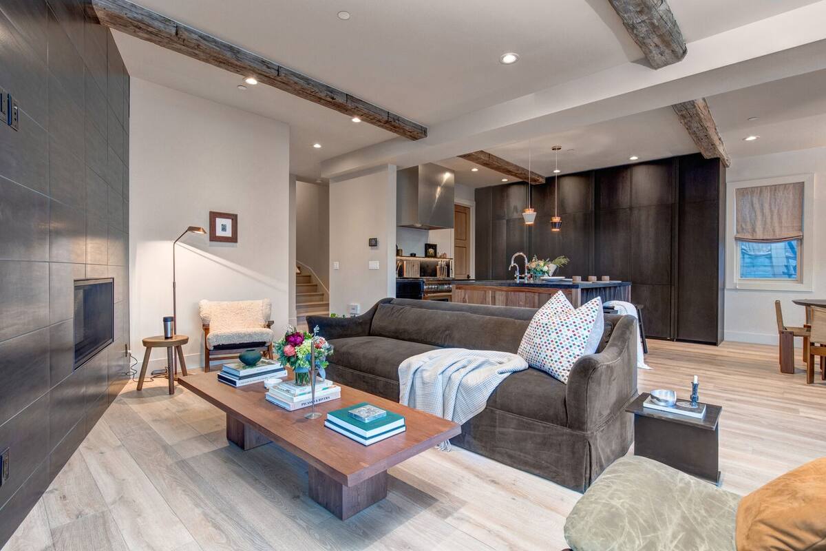 Residence image 3