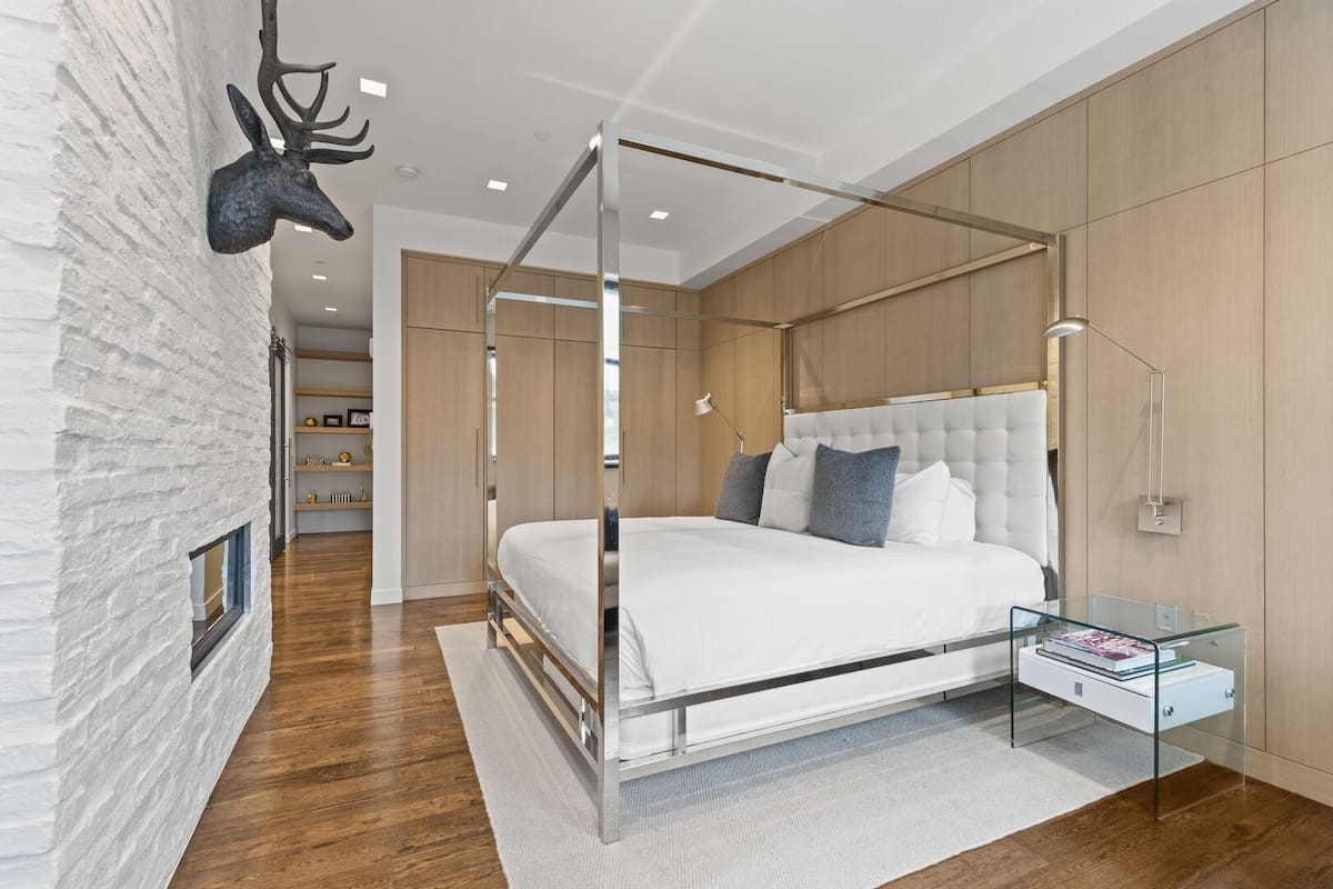 Residence image 2