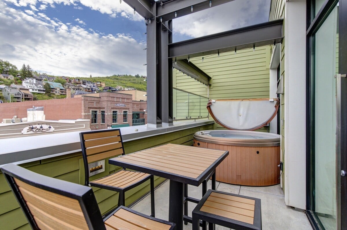 Residence image 4