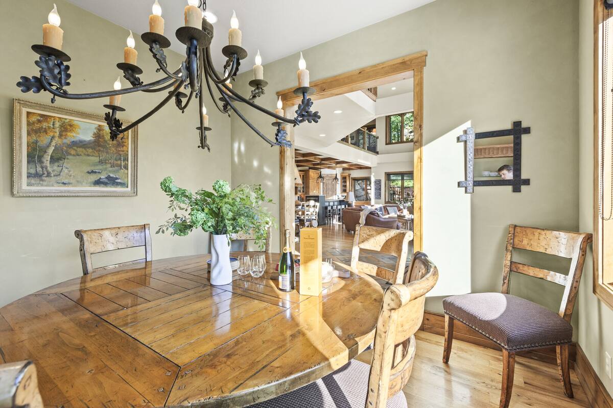 Residence image 3