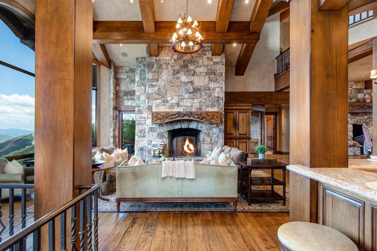 Residence image 4
