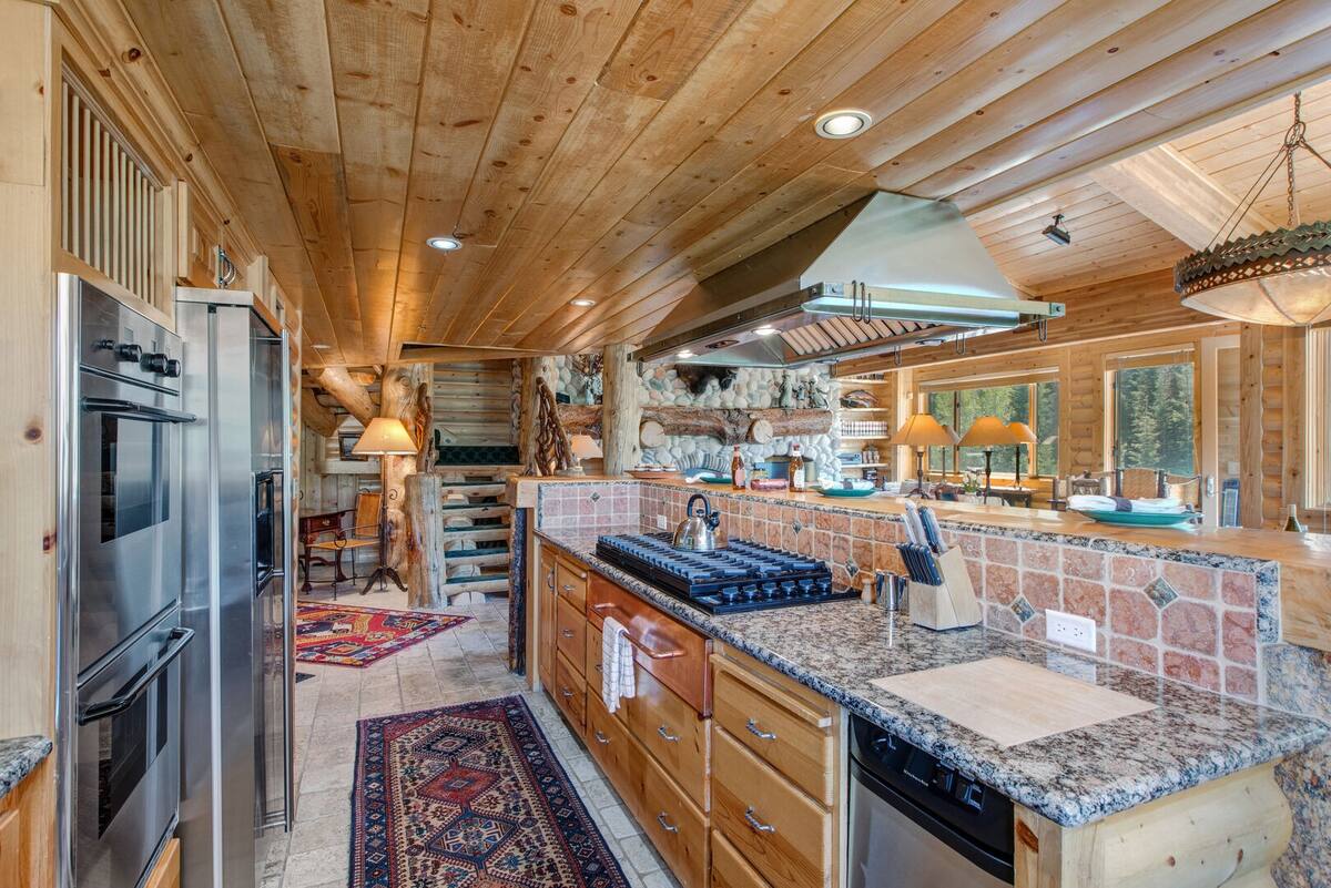 Residence image 2
