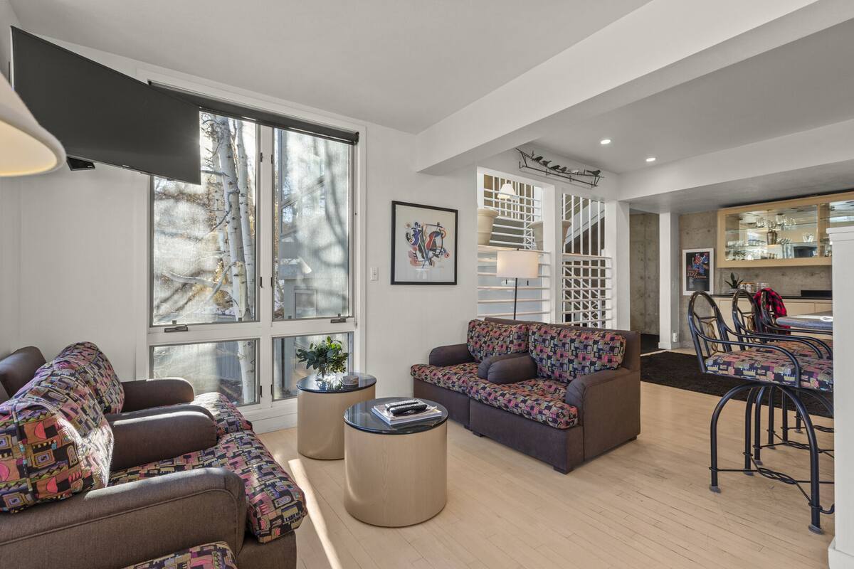 Residence image 2
