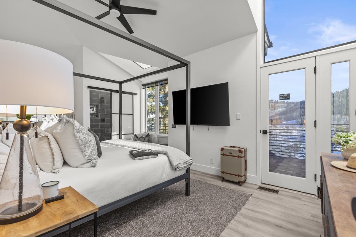 Residence image 3