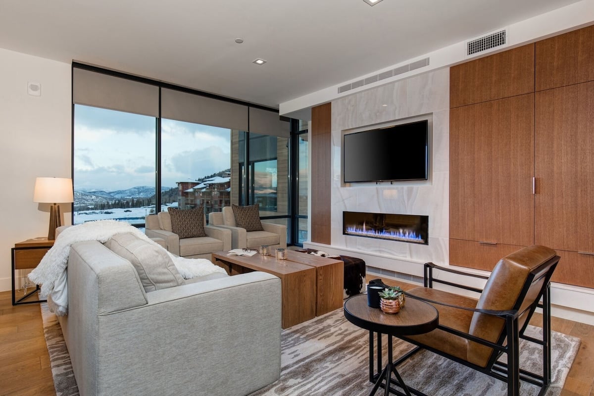 Residence image 1