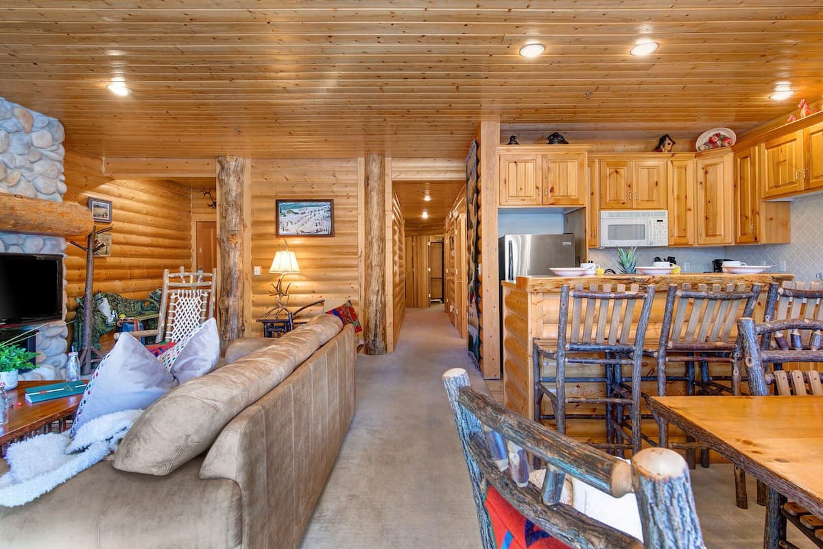 Residence image 2