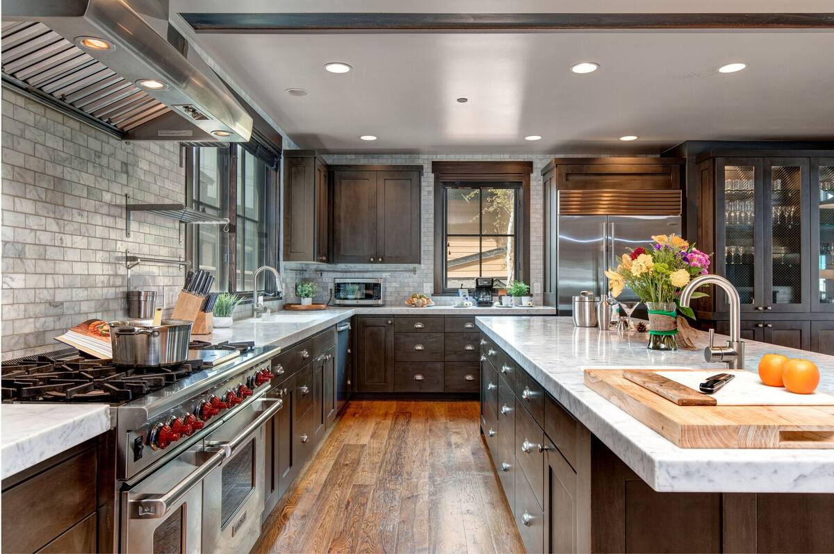 Residence image 3