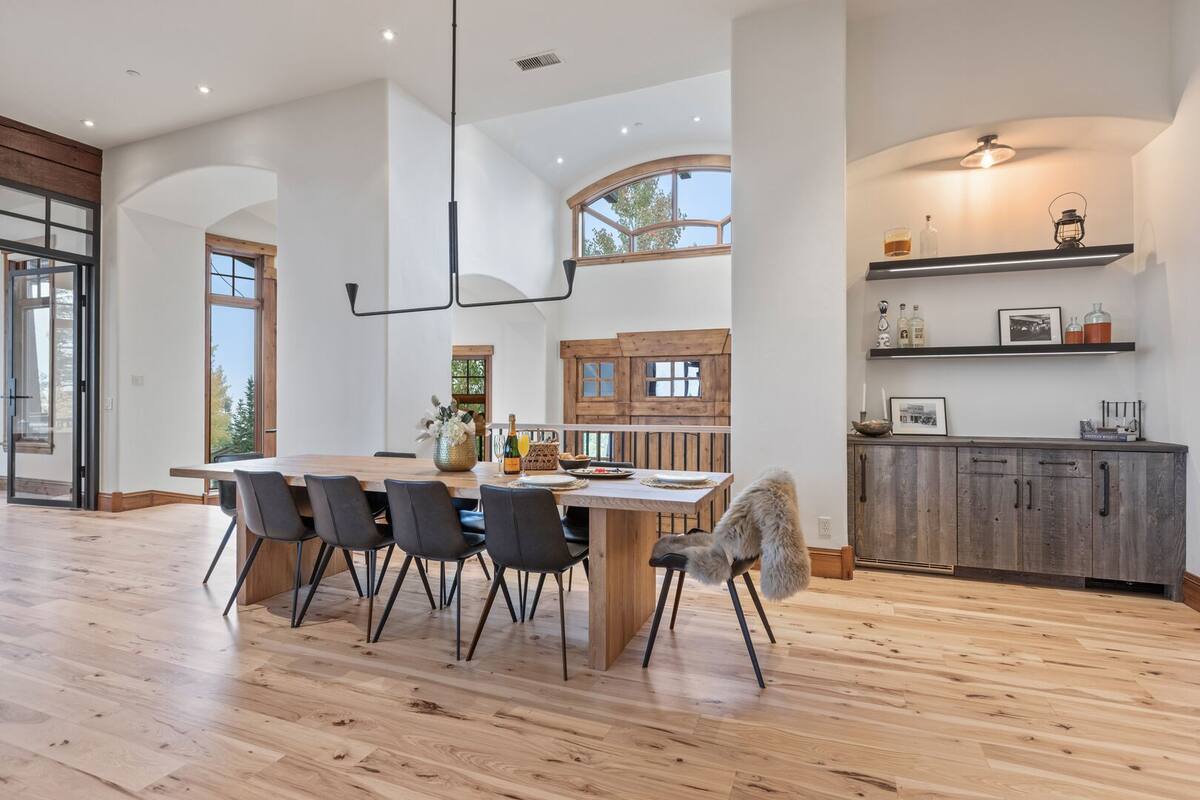 Residence image 3