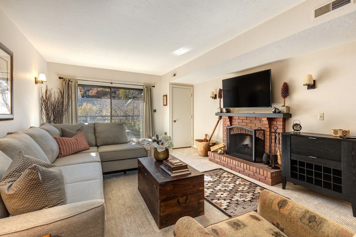 Residence image 4