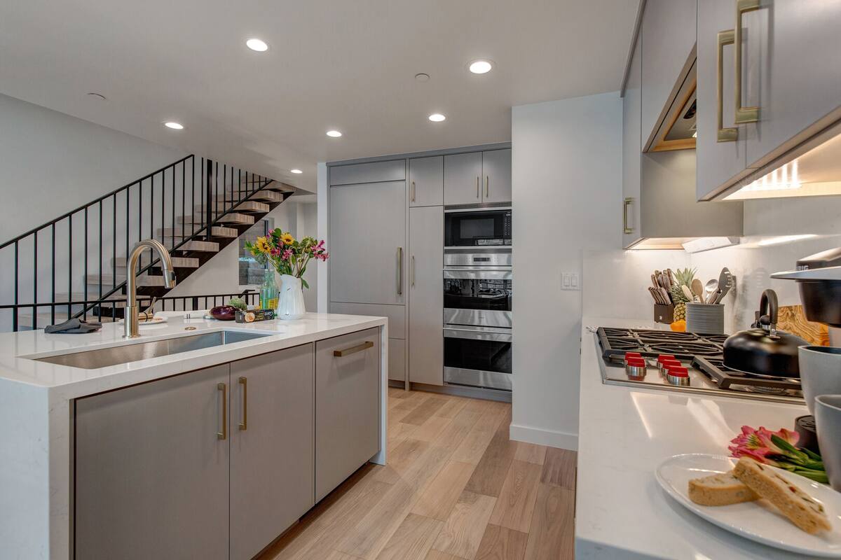 Residence image 2