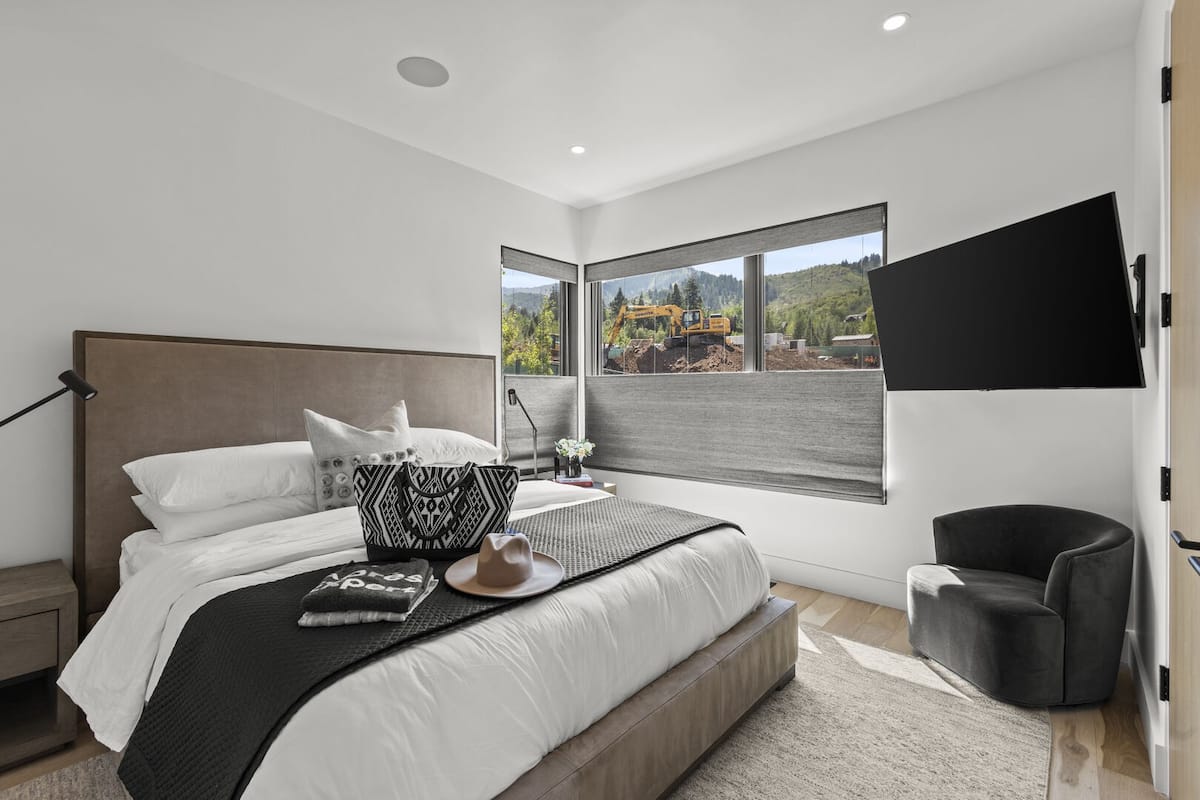 Residence image 1