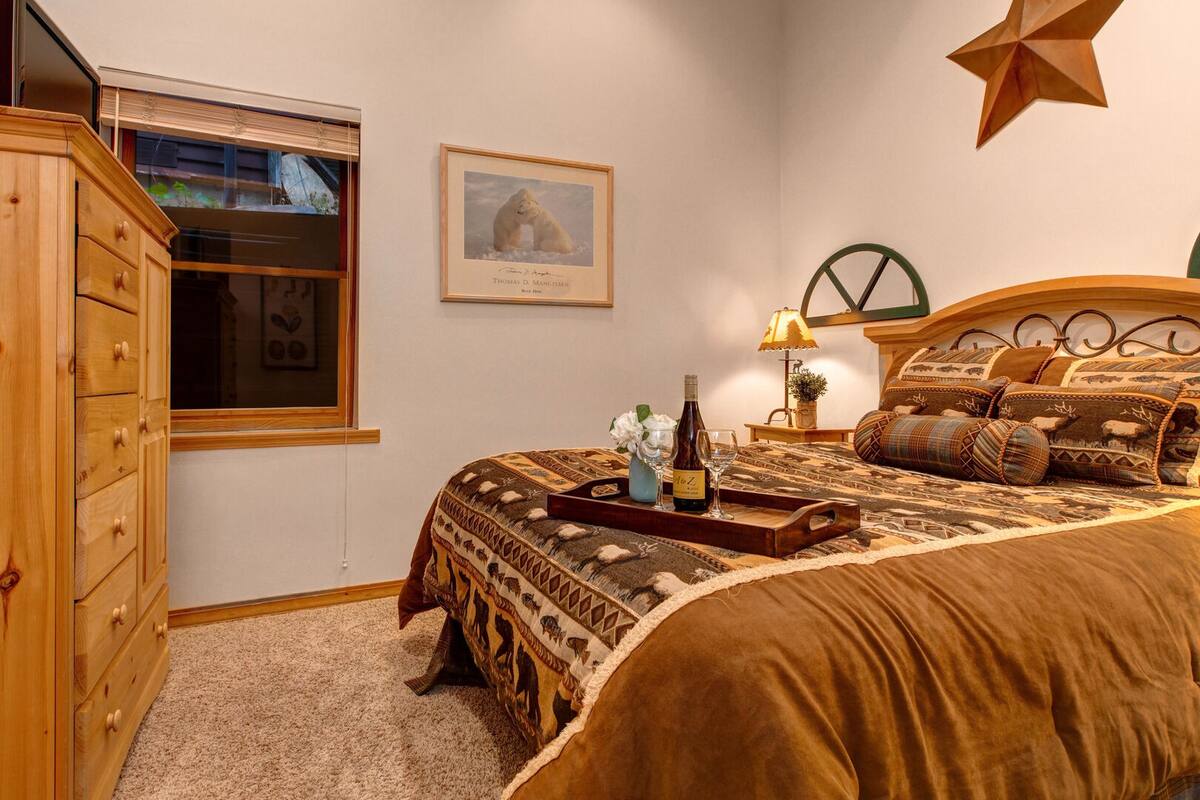 Residence image 1
