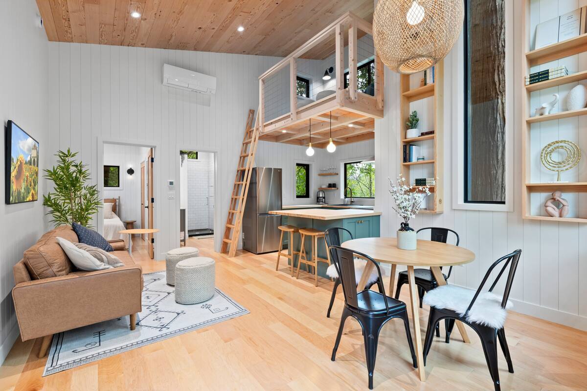 Residence image 3