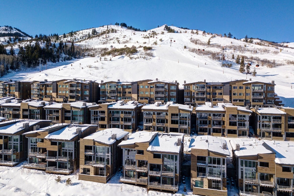Abode at Les Trois Vallées  | Luxury Canyons Ski In Ski Out Condo image 22