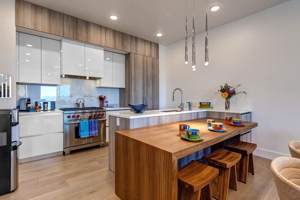 Residence image 3
