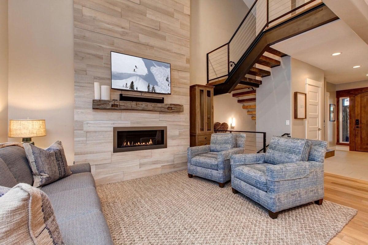 Residence image 2
