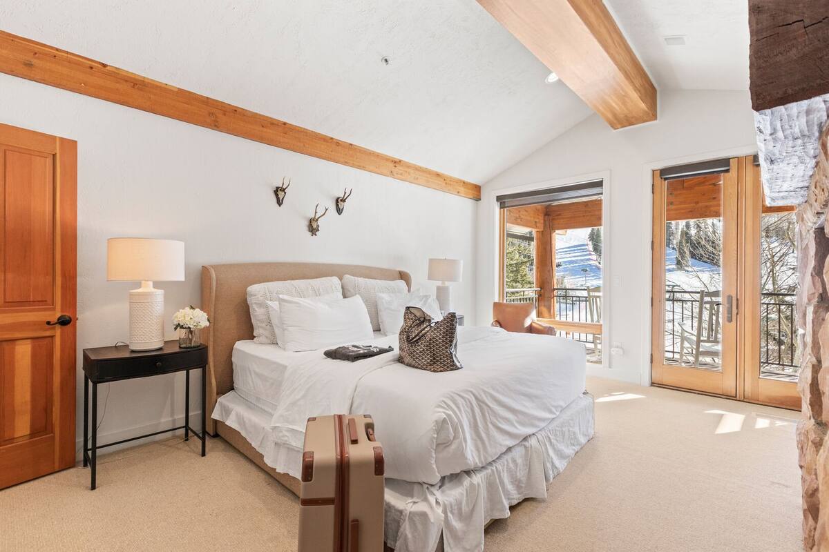 Residence image 4