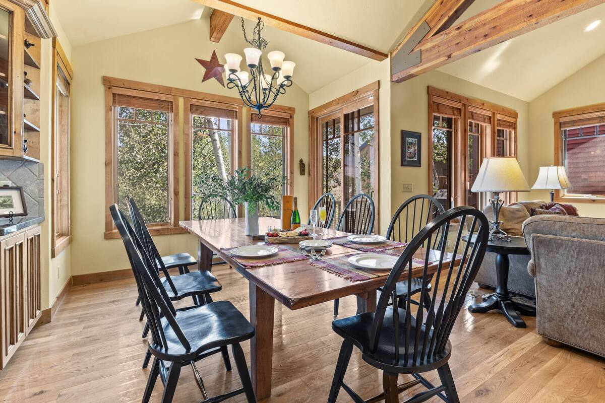 Residence image 1