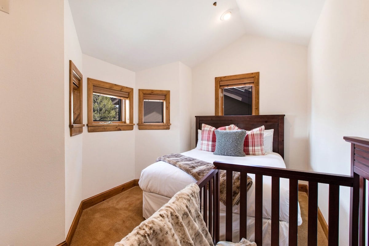 Abode on Doe Pass | Winter Special - Deer Valley image 23