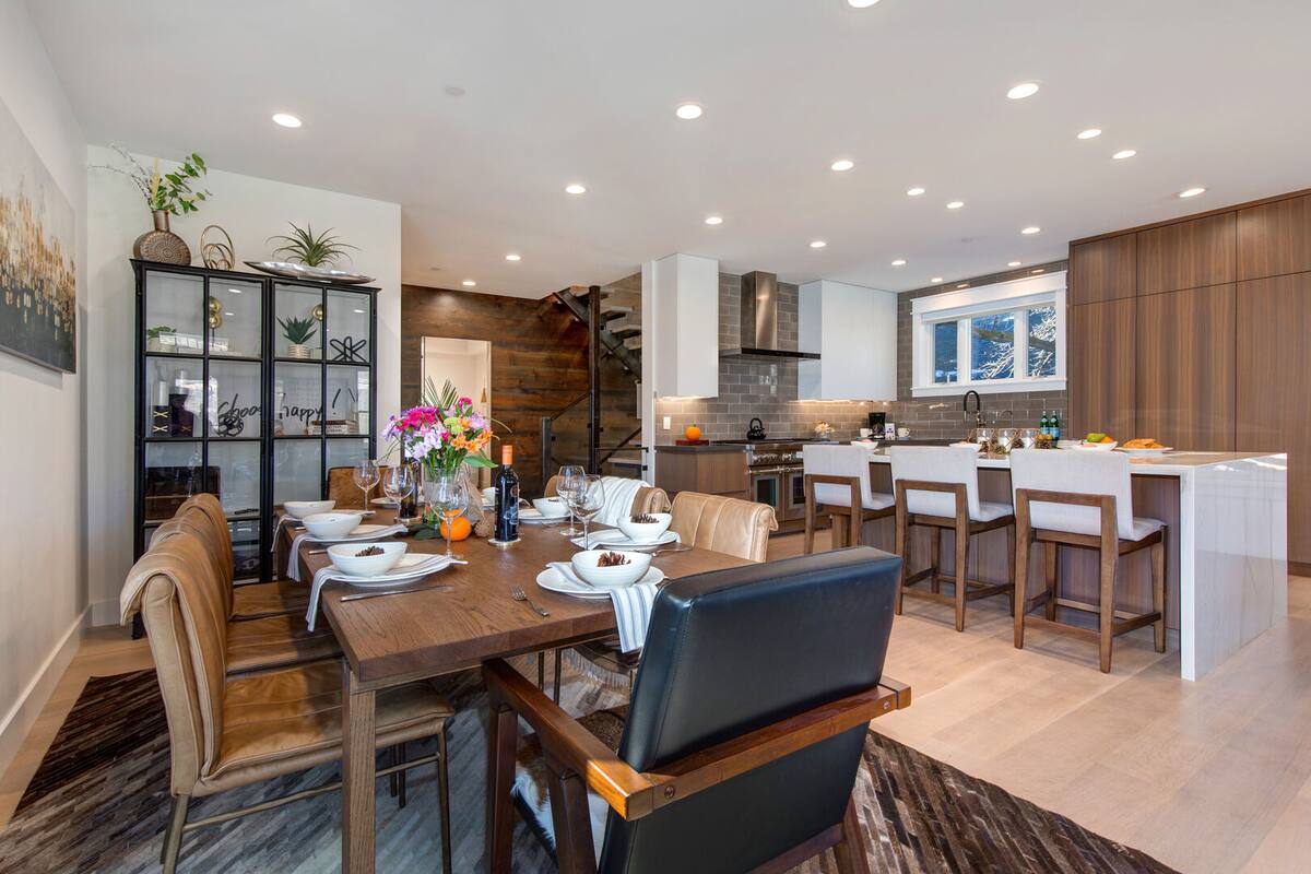 Residence image 2