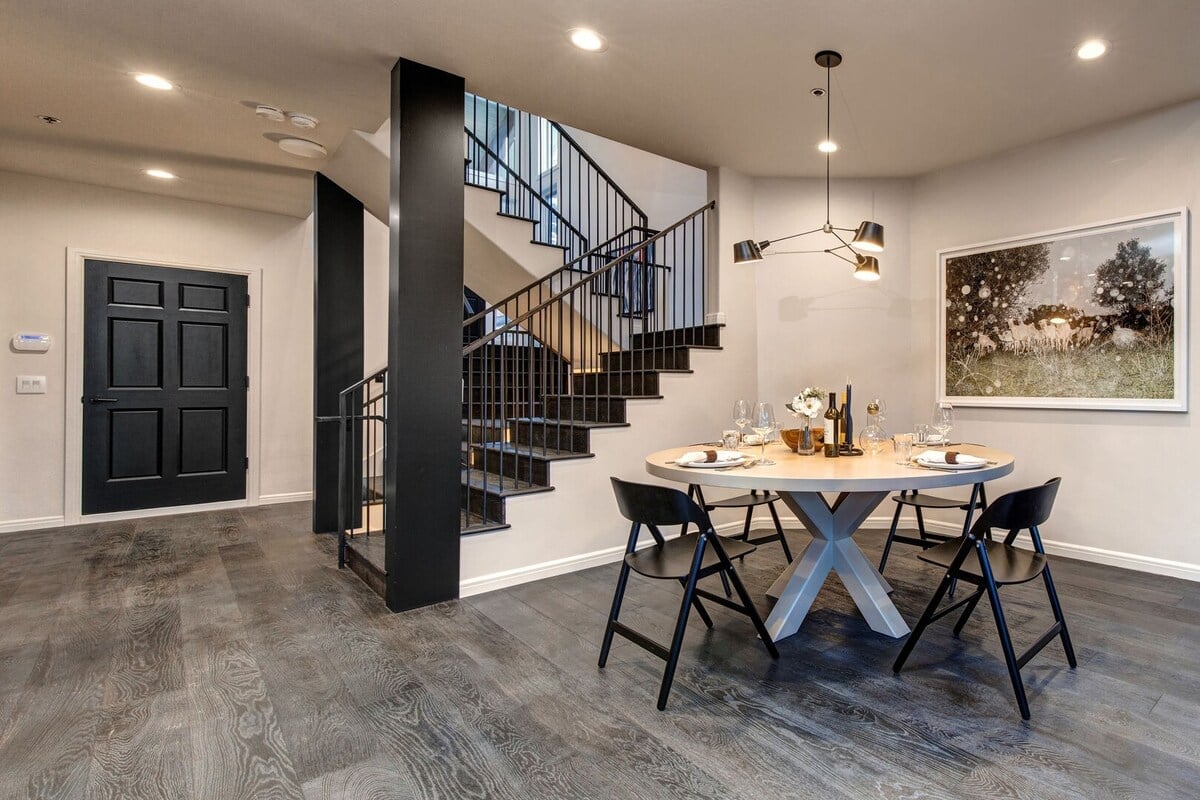 Residence image 2