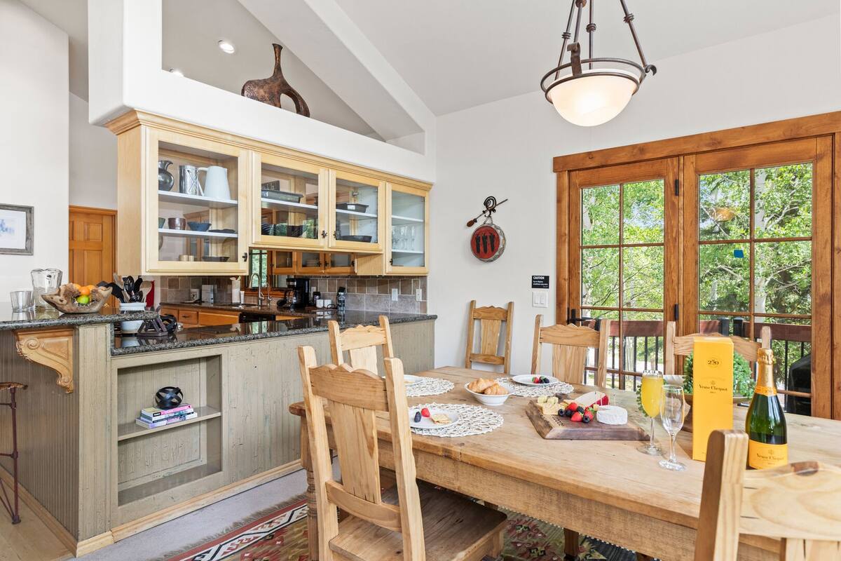 Residence image 2