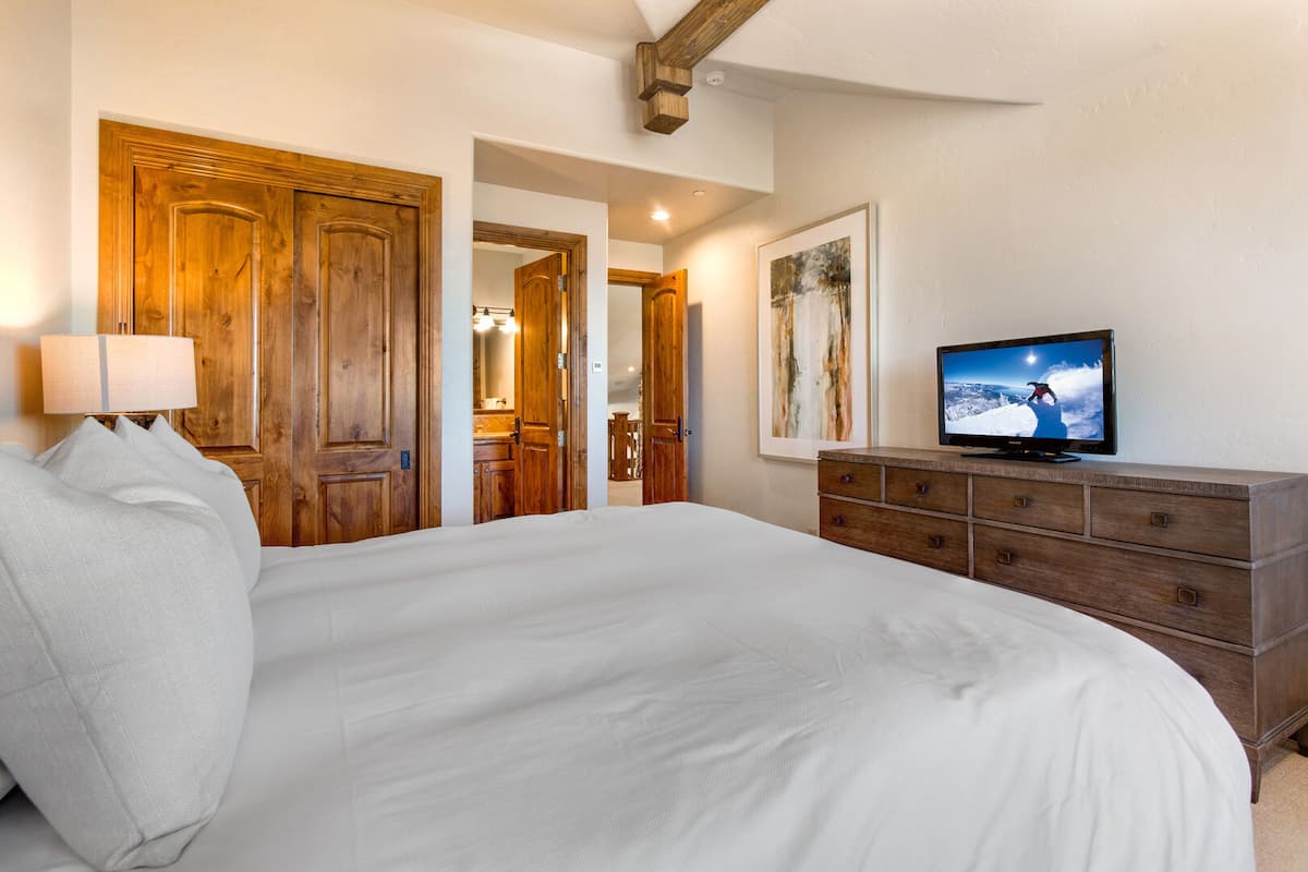 Residence image 6