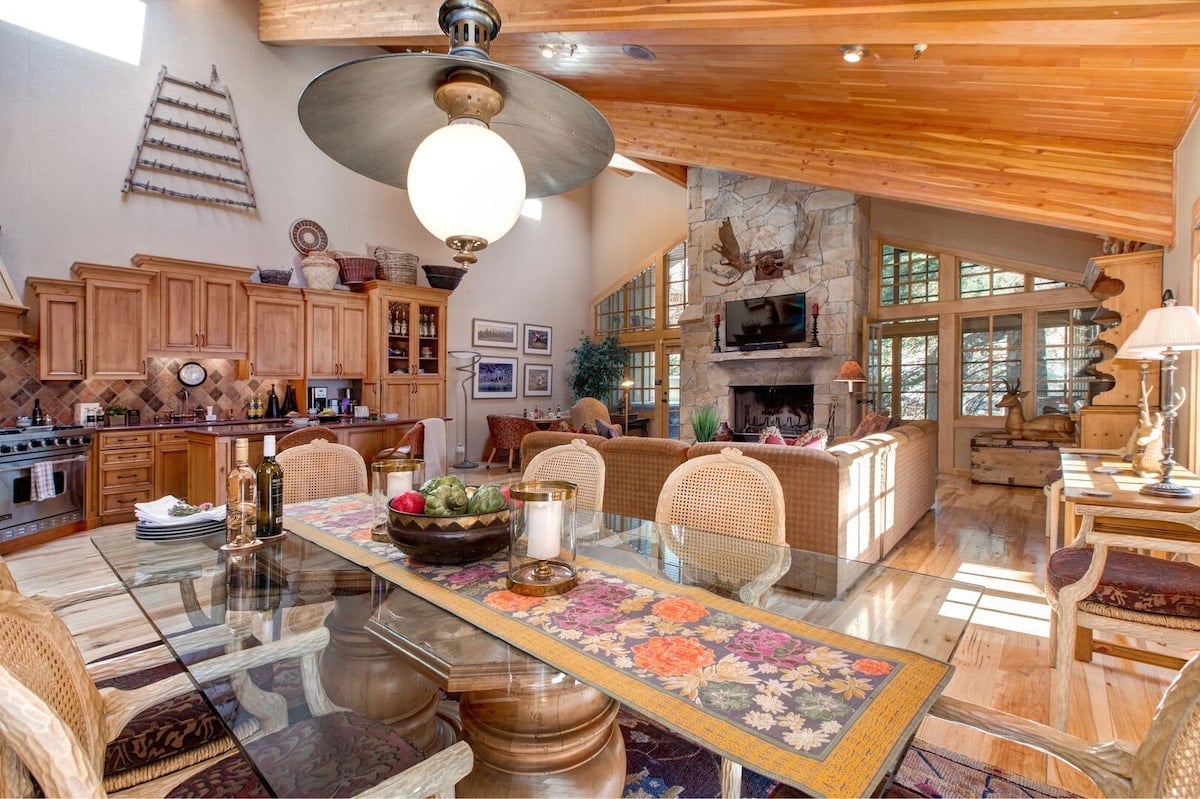 Discover serenity and mountain vistas in Park City, UT