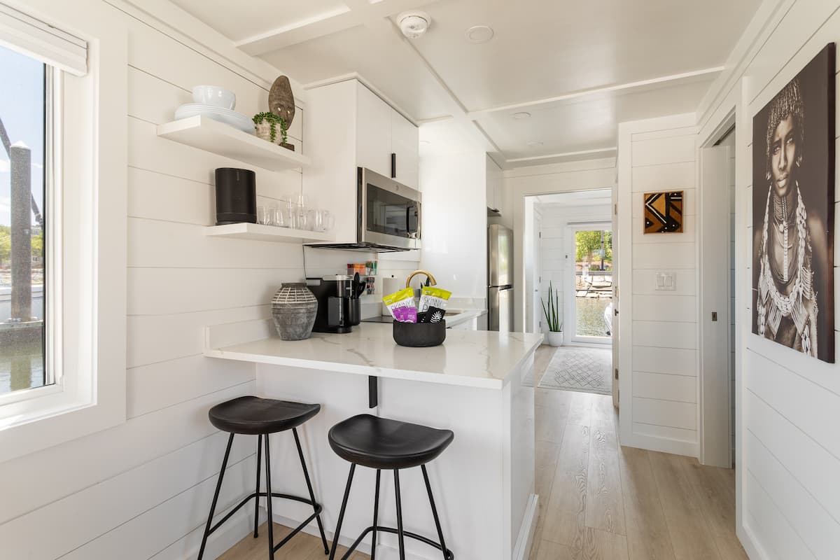 Residence image 2