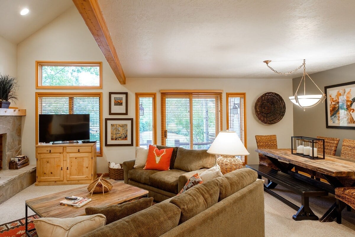 Ski-town comfort and alpine stillness at Deer Lake Village in Park City, UT