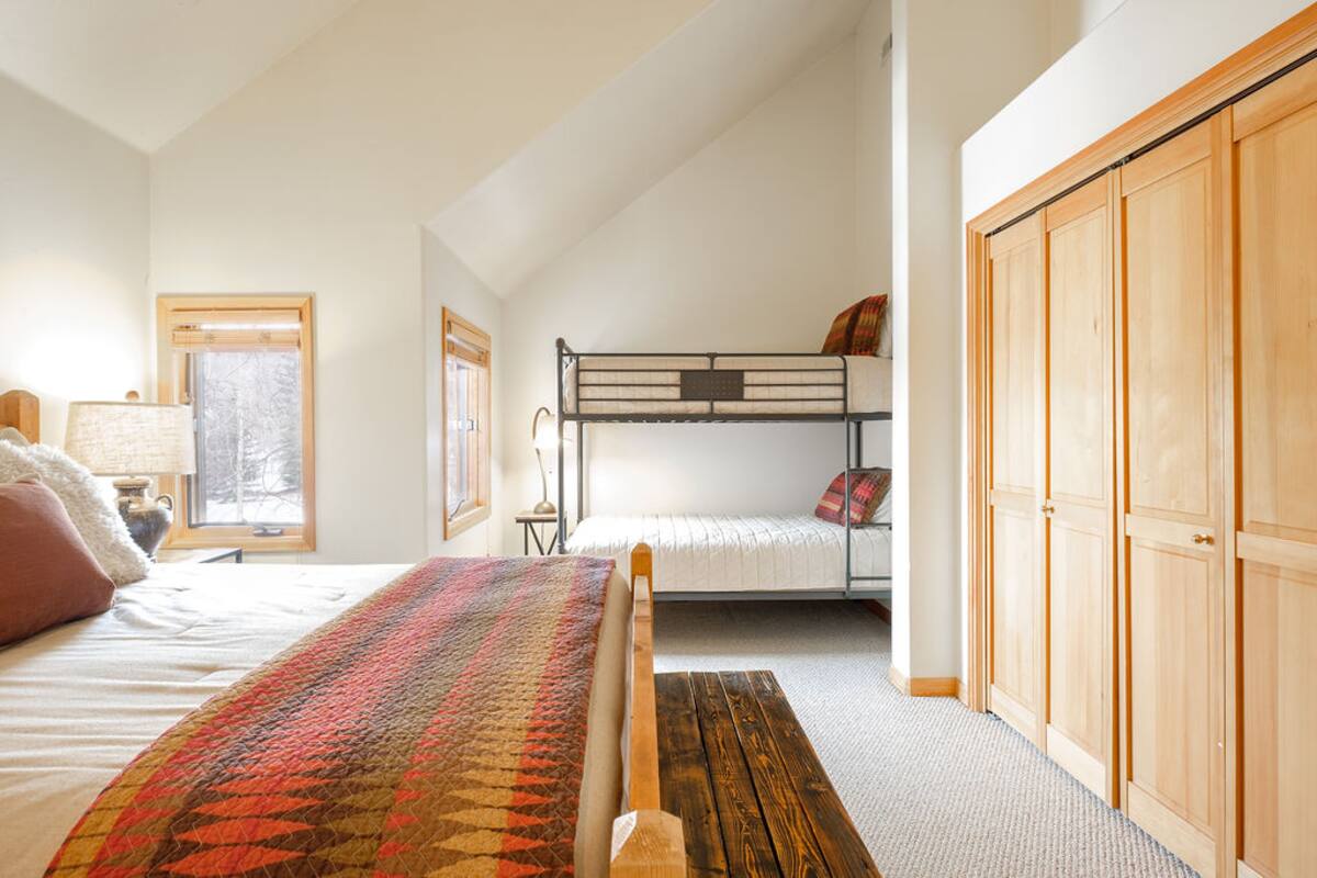 Residence image 2