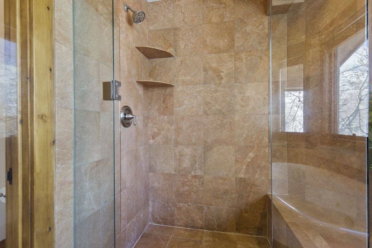 Residence image 6