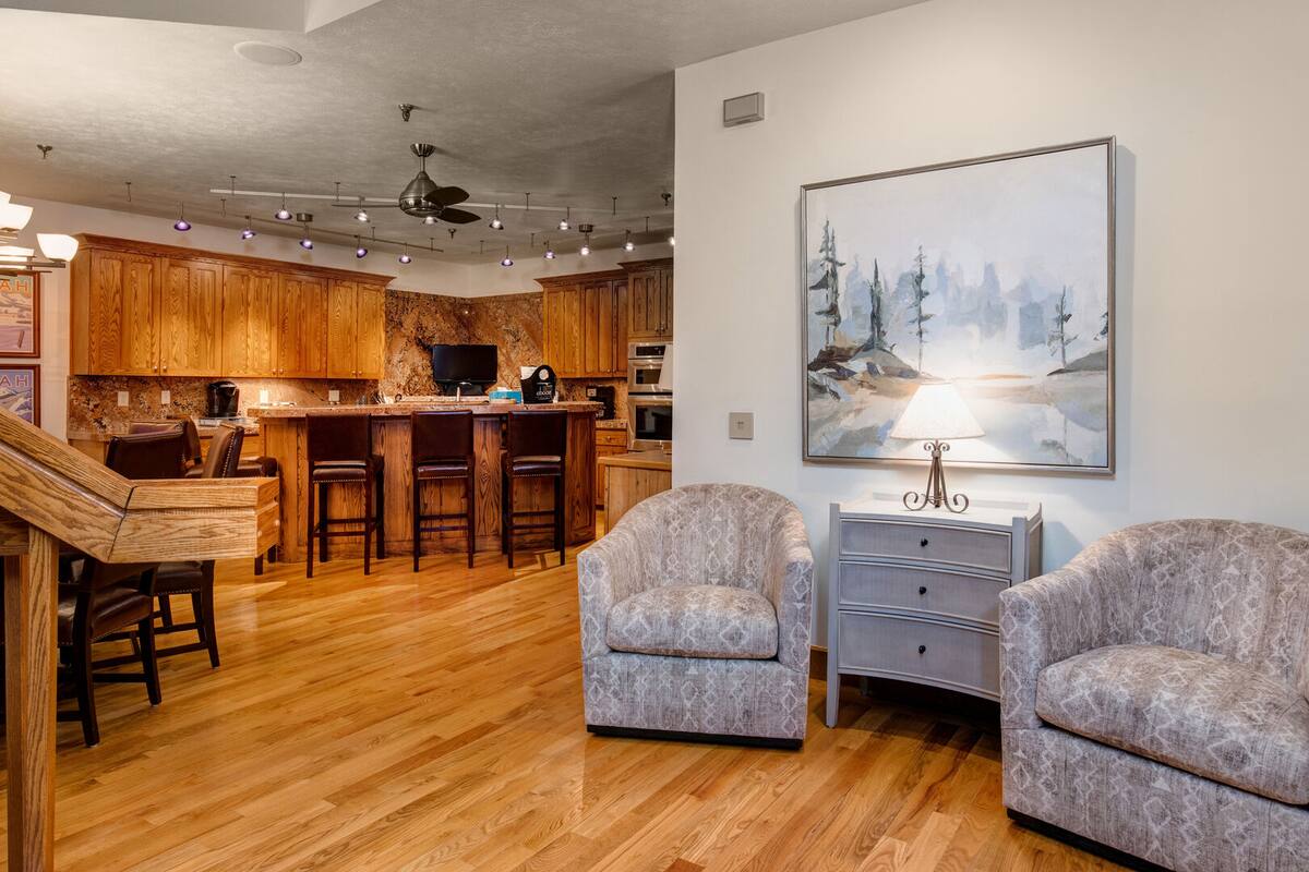 Residence image 4