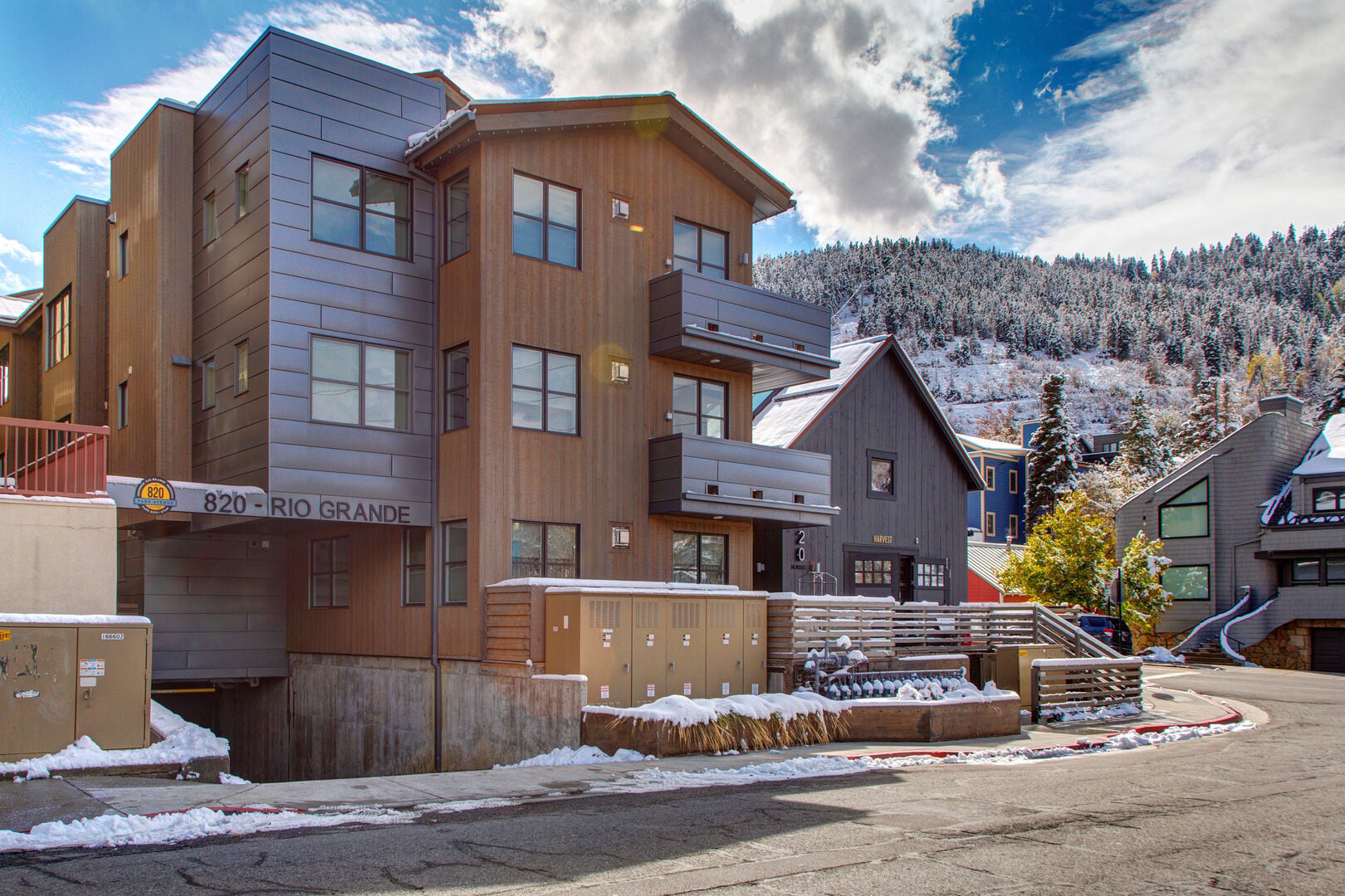 Ski into comfort and style at this alpine escape in Park City, UT