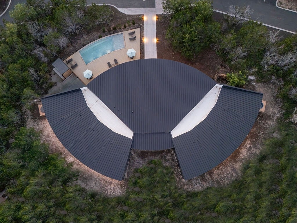 Romantic Escape for 2 w/ Private Hot Tub image 16