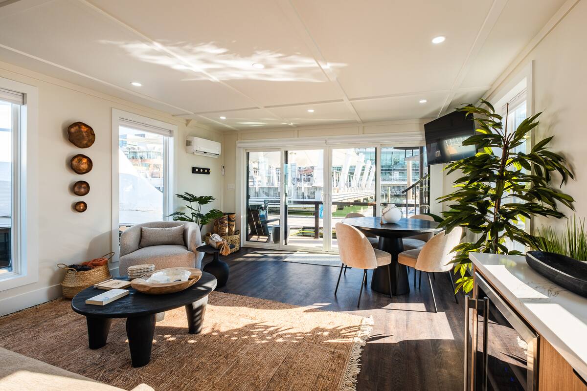 Residence image 3