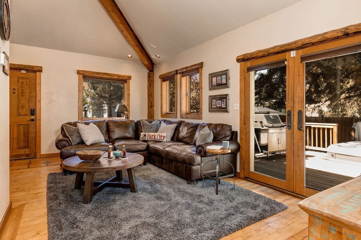 Residence image 3