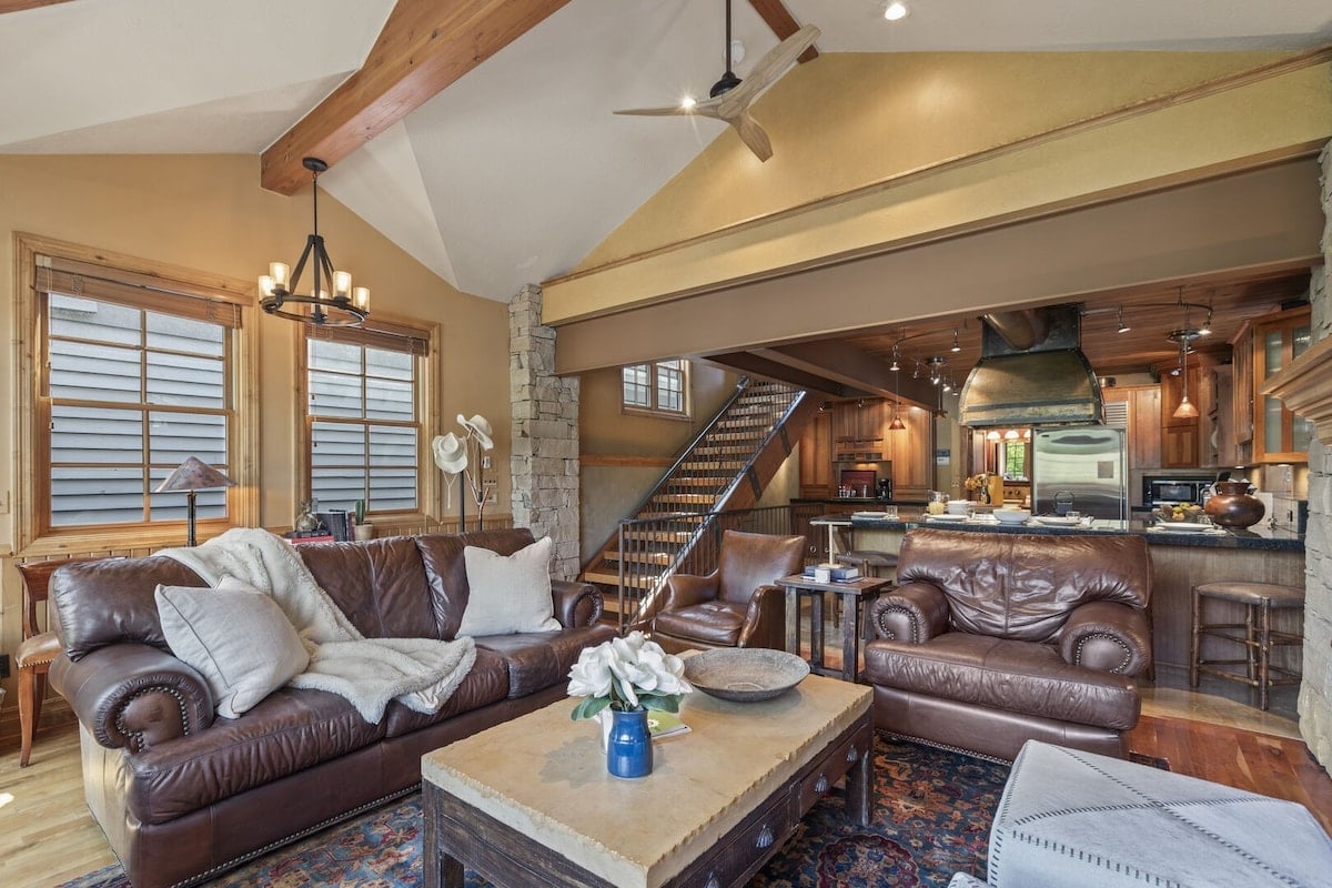 Residence image 4