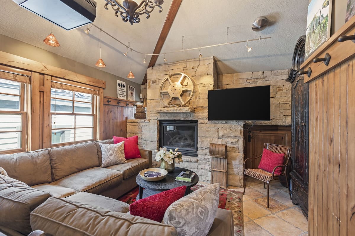 Residence image 6