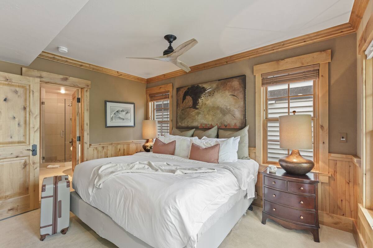 Residence image 2