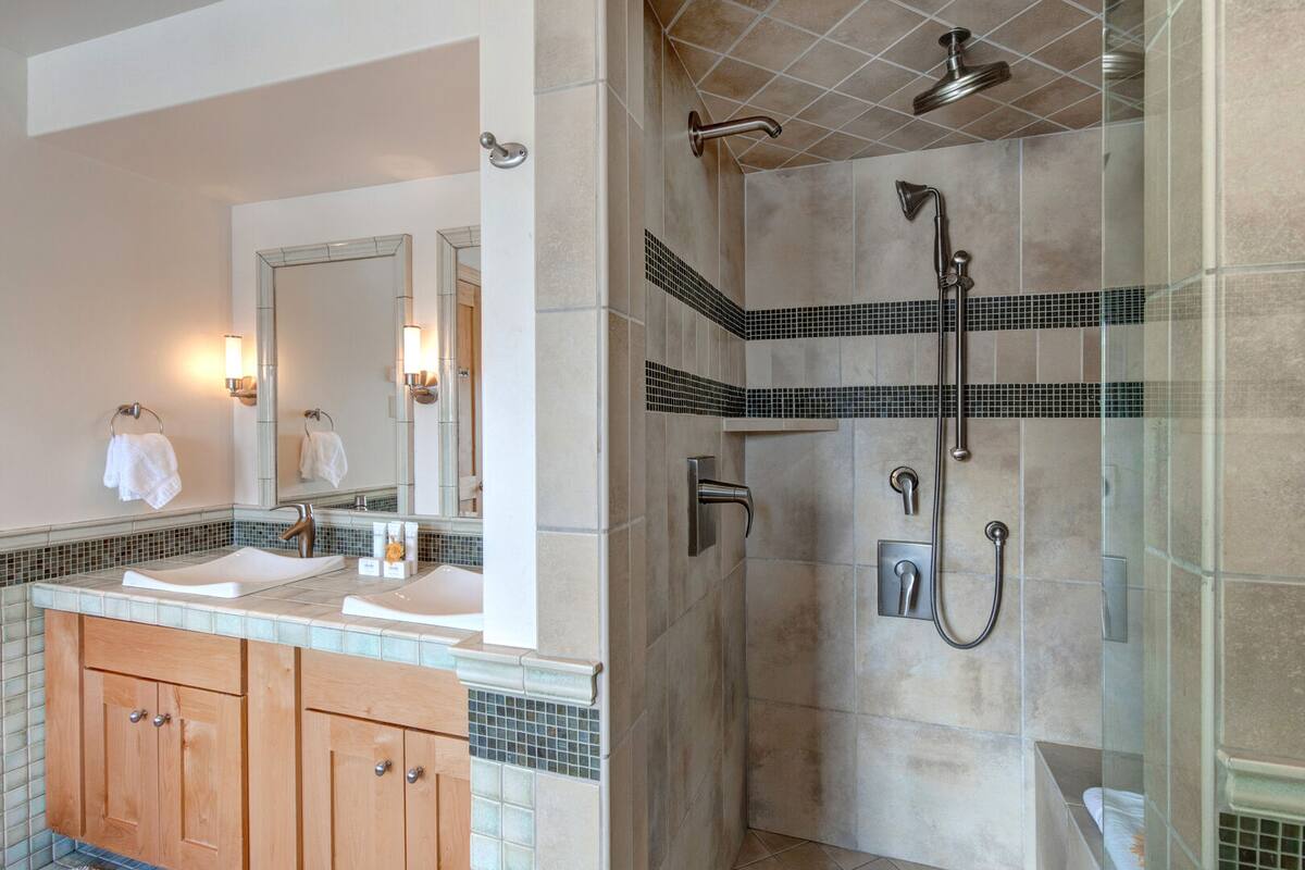 Residence image 5